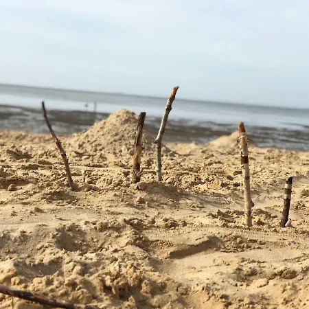 Apartment Beachhouse *